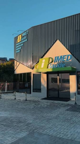 Fachada moderna da Unidade Vergueiro do Grupo IMED, em Sorocaba